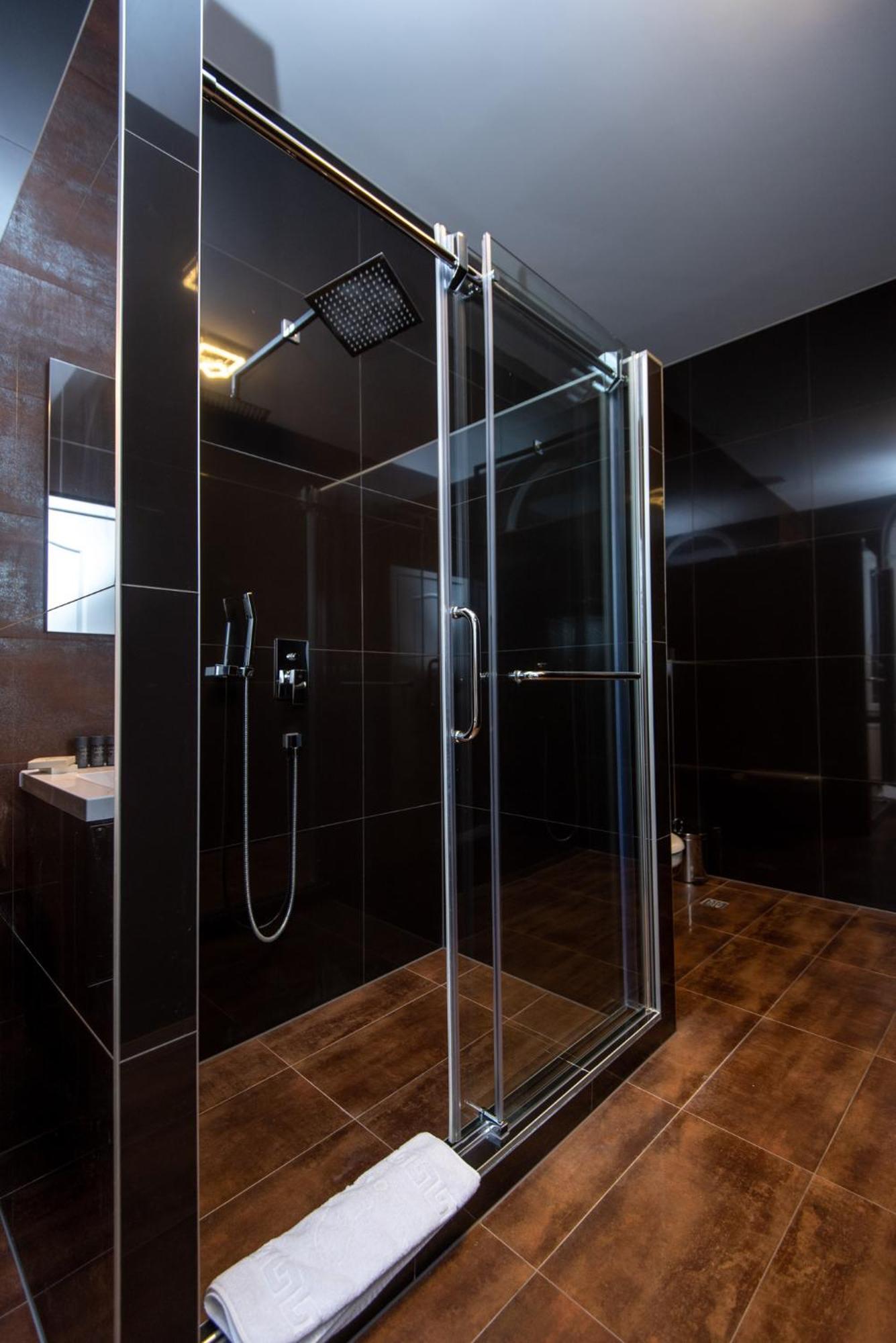 Main Street Suites Szarajevó Kültér fotó